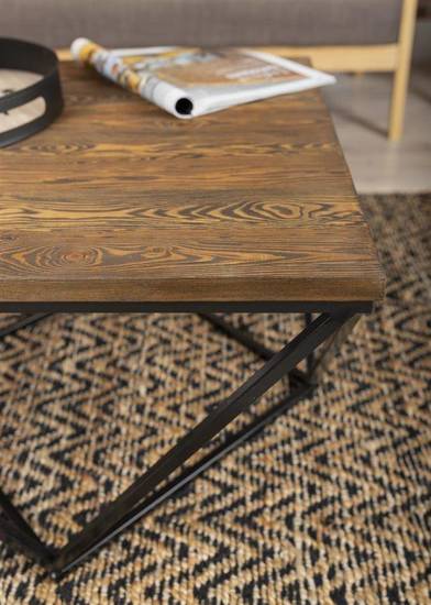BOUCE stolik kawowy z naturalnego drewna modrzewiowego i metalu, 62x62 cm