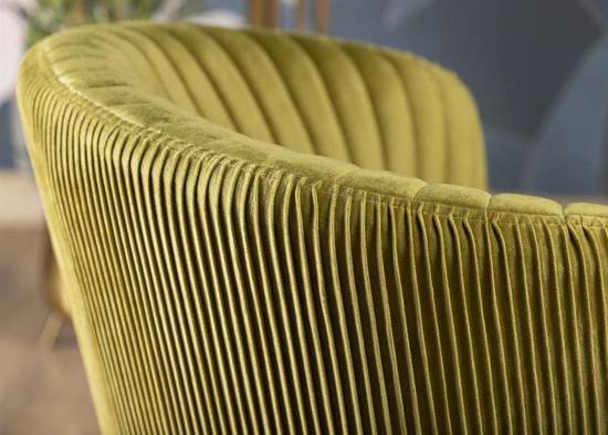 BRAKUMI fotel tapicerowany oliwkowy ze złotymi nogami, wys. 72 cm