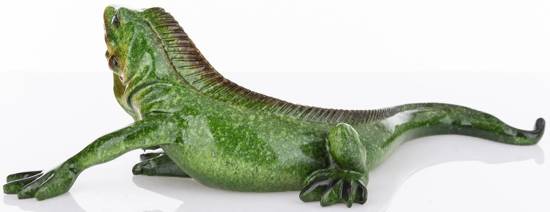JASZCZURKA figurka zielonego gada, długość 23 cm