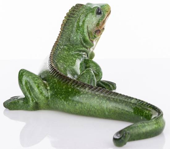 JASZCZURKA figurka zielonego gada, długość 23 cm
